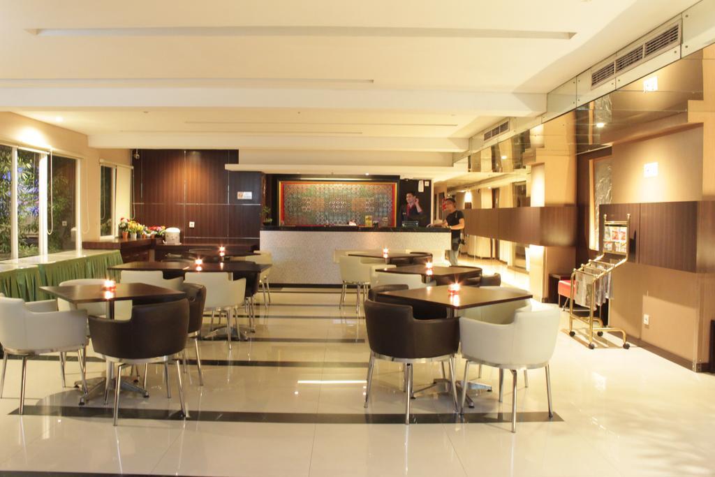 فندق سيمارانغفي  آماريس سيمبانج ليما المظهر الخارجي الصورة